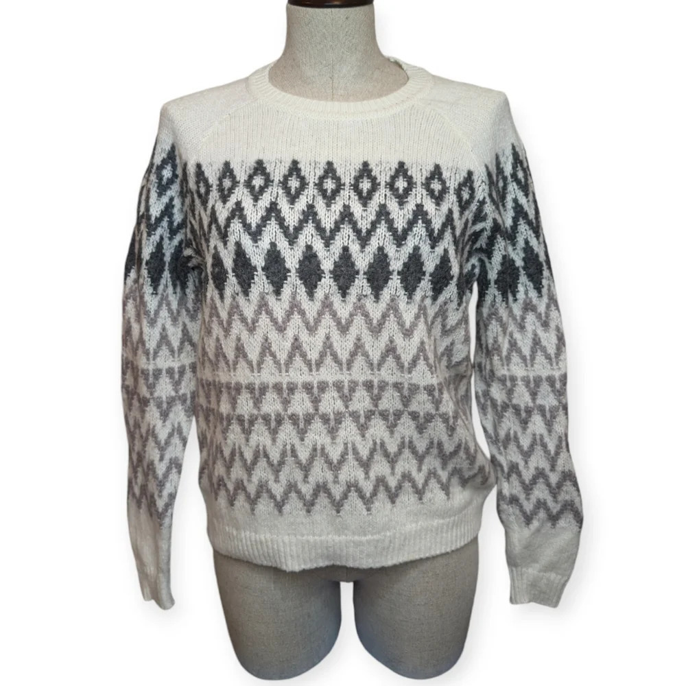 Ann Taylor LOFT Crewneck Brushed Fair Isle Sweater Size Medium Whisper White M